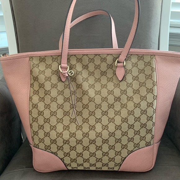 Gucci Handbags - Gucci Guccissima Tote